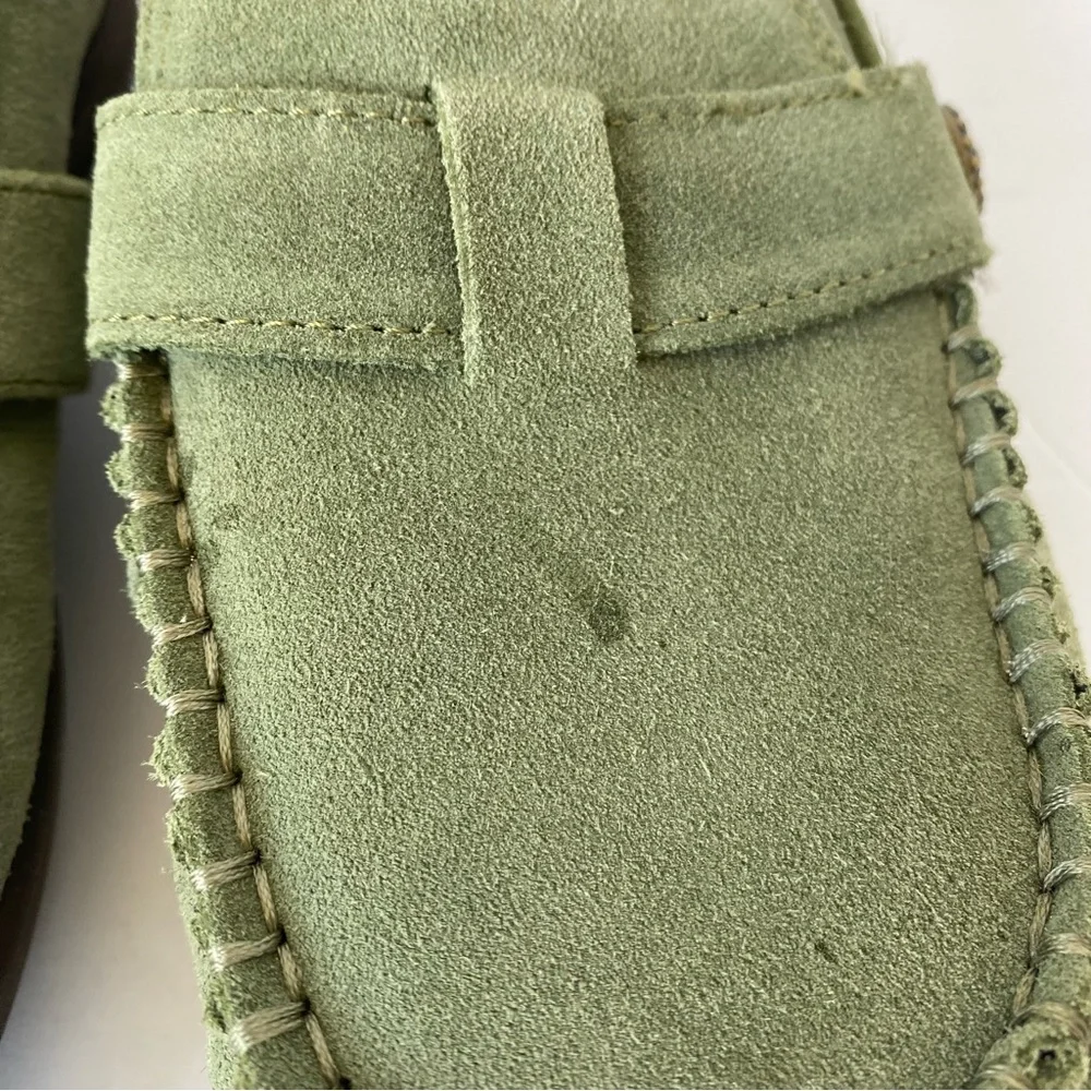 REVITALIGN Olive Womens Slip-On Loafers - Sz 7 - Picture 3 of 12